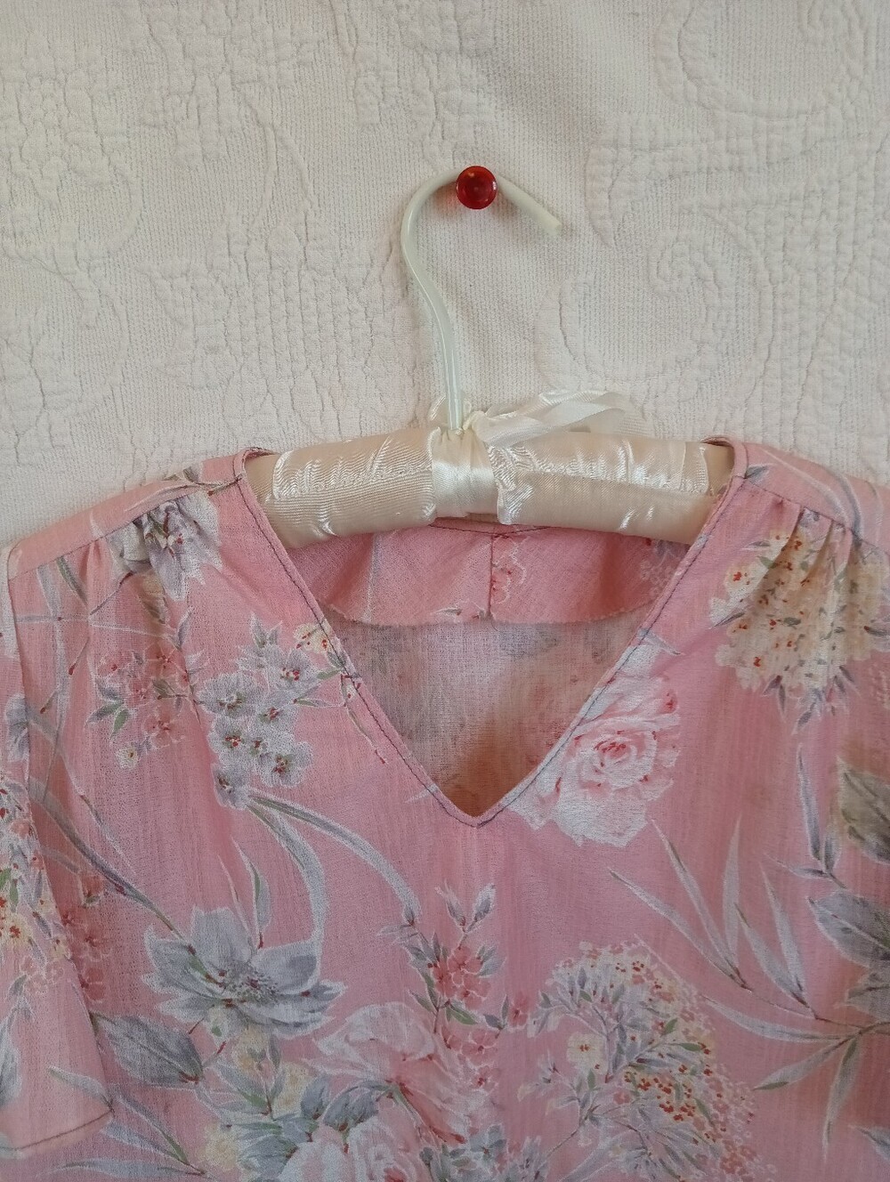 Vintage Blush Pink Floral V-Neck Flutter Sleeve Top Handmade 70s Crop Top Flowy - Picture 2 of 10